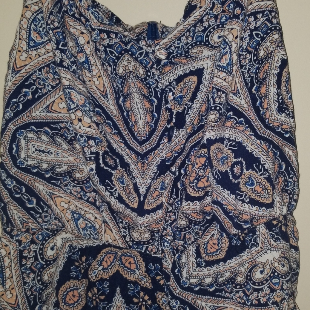 Romper - Picture 2 of 4
